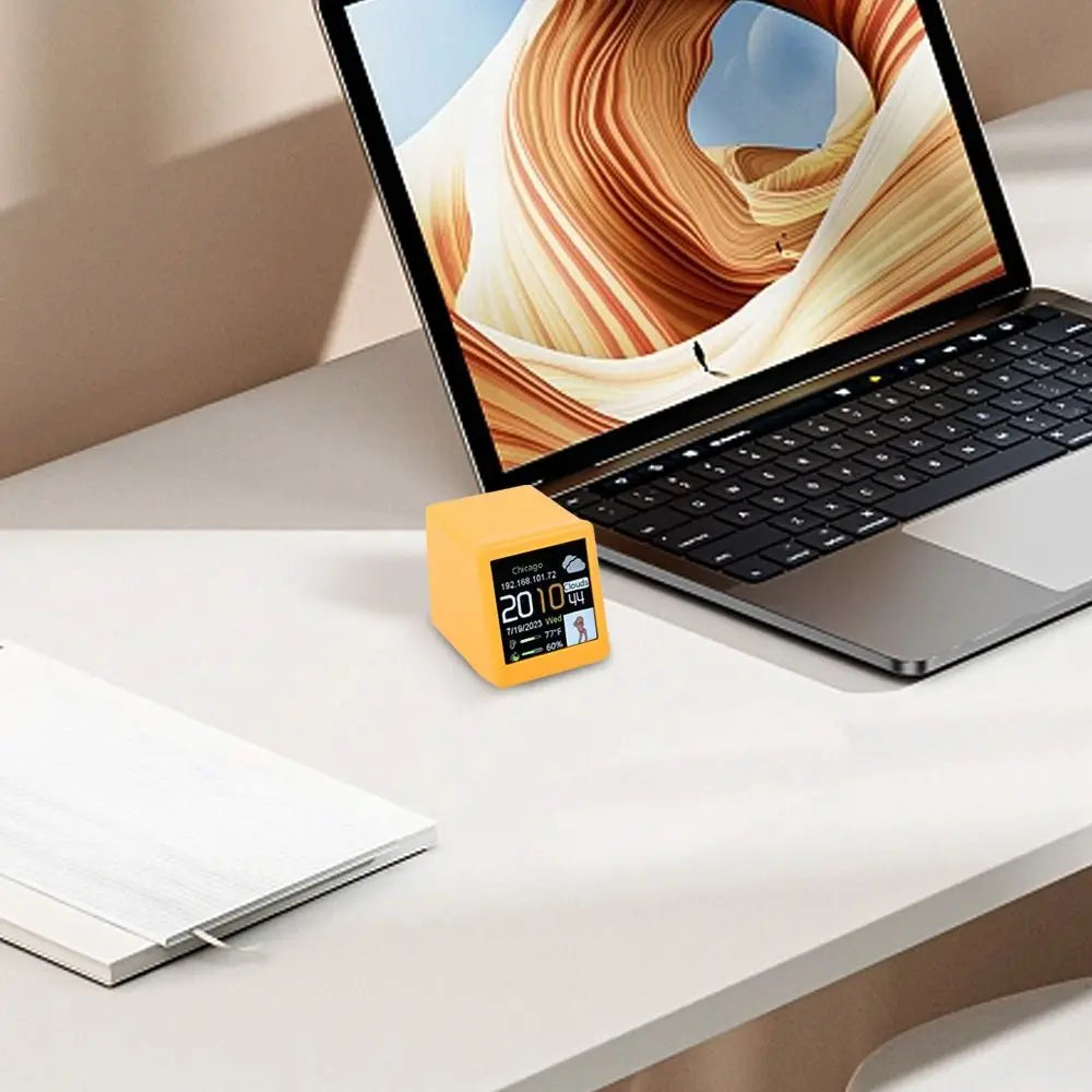 Premium Mini Smart WiFi Wettervorhersage-Station: Uhr für Gaming-Desktop-Deko | DIY süße GIF-Animationen & Elektronisches Album