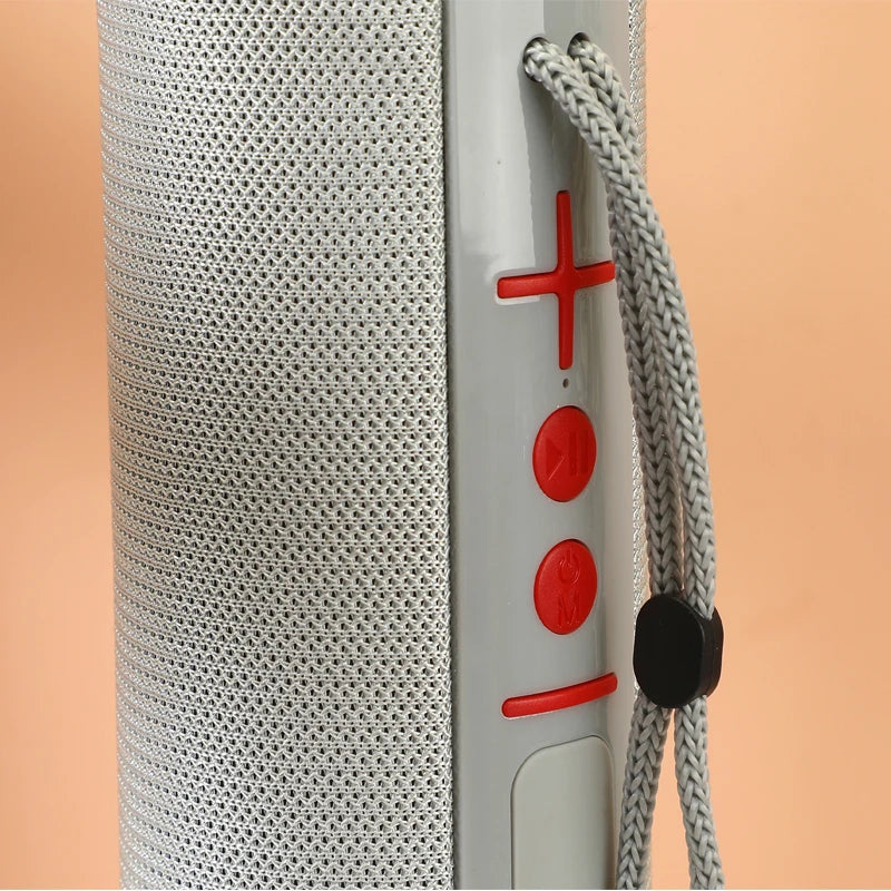 Hochwertiger drahtloser Bluetooth-Lautsprecher: Klein, tragbar, mit lautem Subwoofer, FM-Radio und TF-Kartenunterstützung