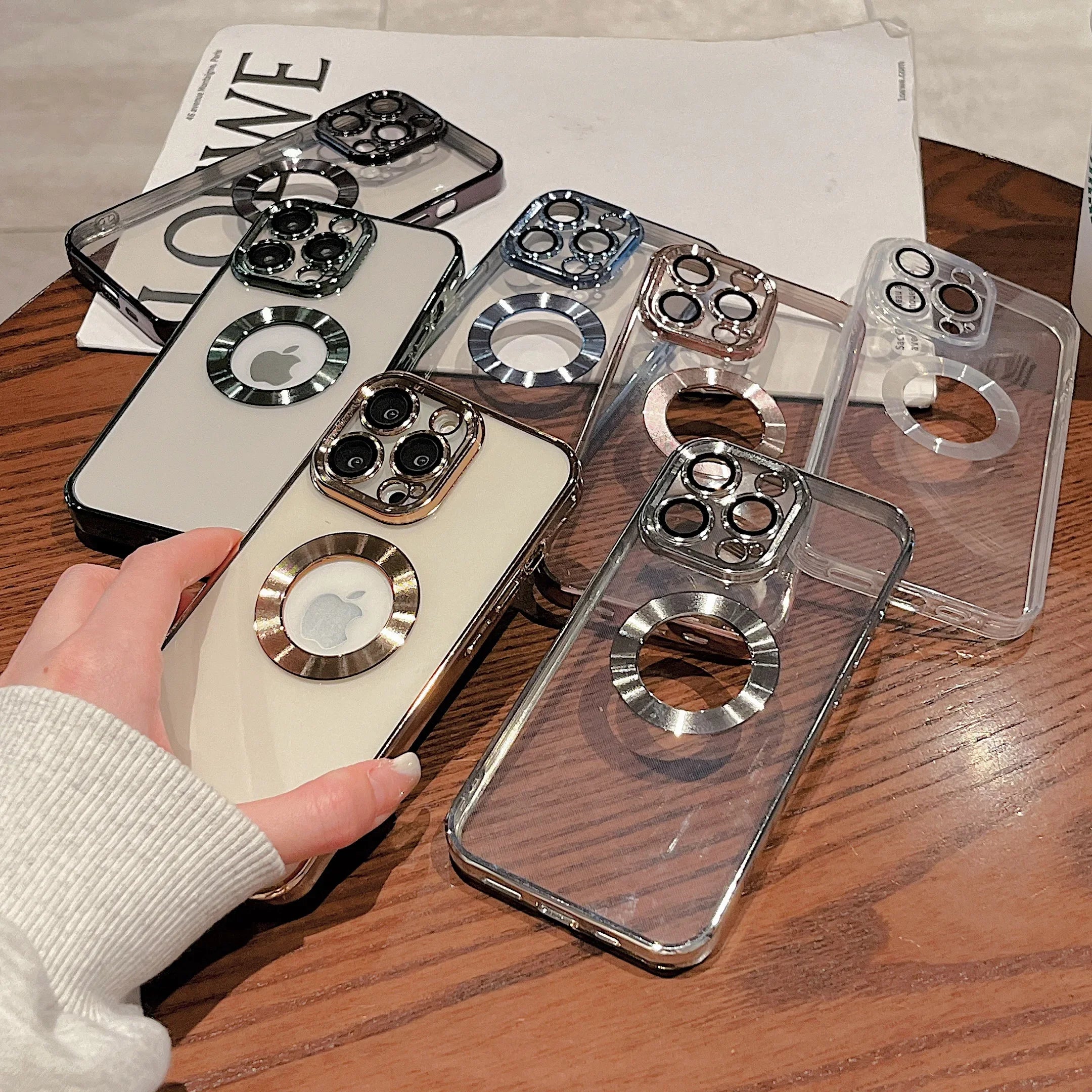 Luxus Apple iPhone Hülle | MagSafe kompatibel, Kameraobjektiv-Schutz, Displayschutz | Ultra Dünn, Stoßfest, Magnetisch, Rundum-Schutz Cover – Kristallklares Glas, Veredelte Kanten, Silikon-Design, Langlebig & Elegant