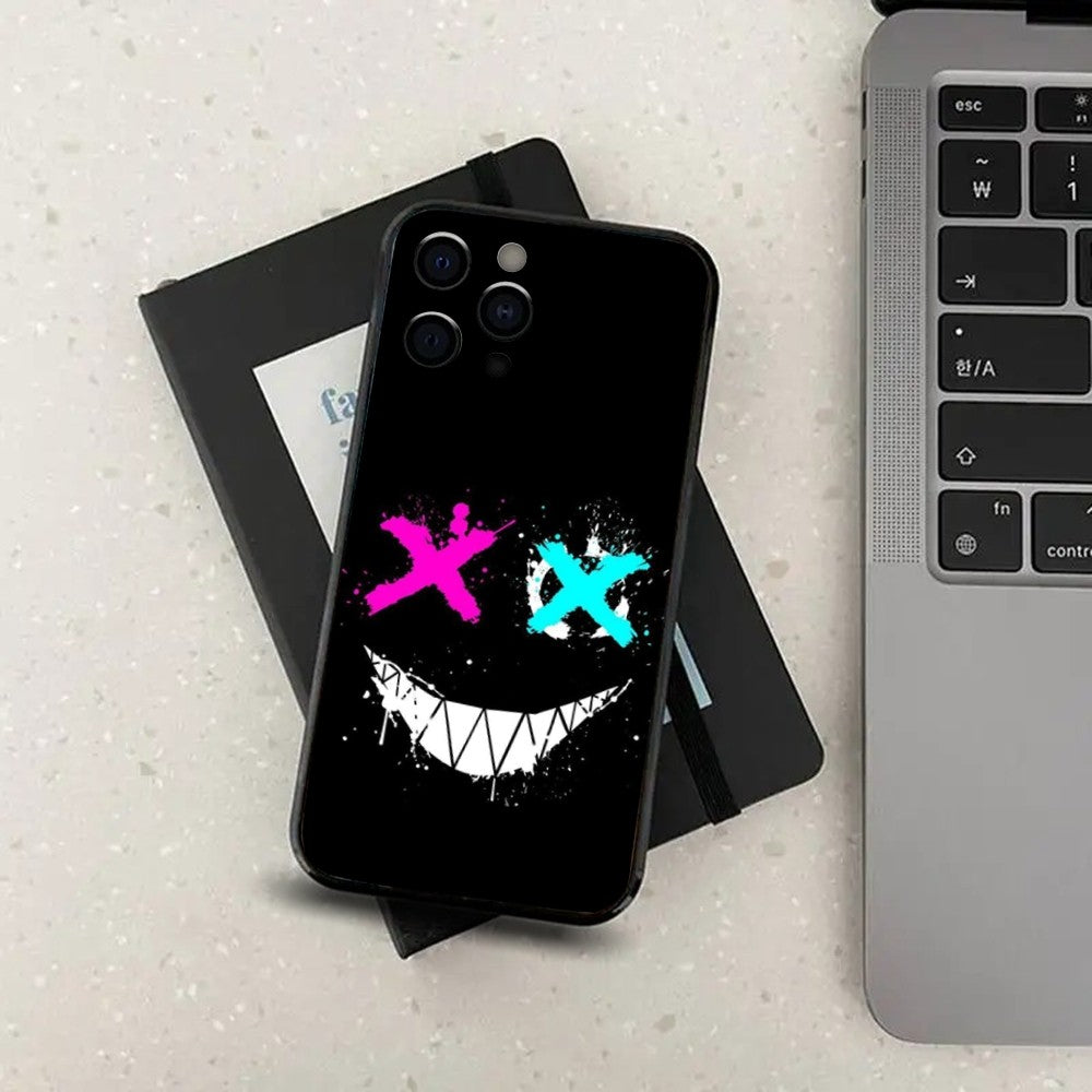 Premium Robuste Teufel Bad Boy Design iPhone Hülle | MagSafe-Case mit Rundumschutz & Kameralinsenschutz für Apple iPhone 16/15/14/13/12 Pro Max, Pro, Plus, e & Mini Cover | Stoßfeste Handyhülle mit Panzertasche & Stoßstangenabdeckung