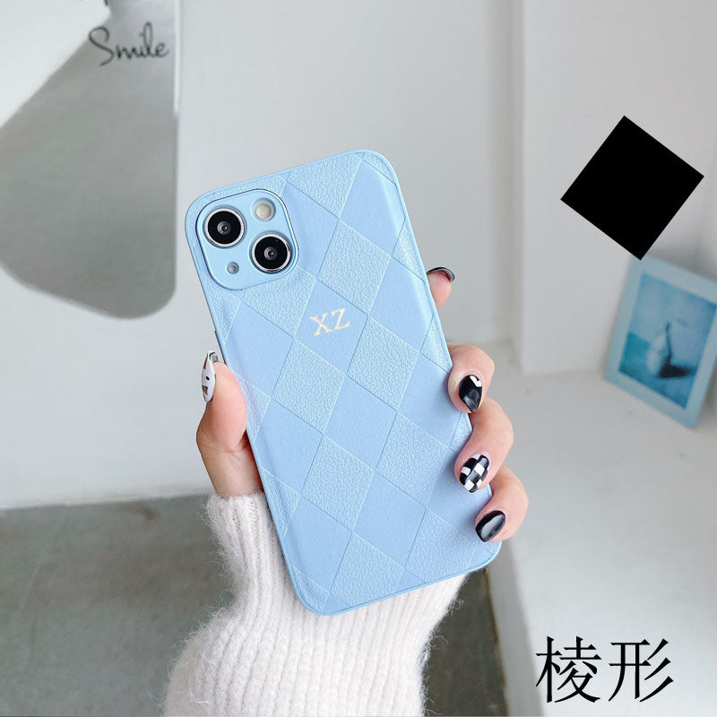 Personalisierte Luxus Leder iPhone Hülle für Apple iPhone 16/16e, 15, 14, 13, 12 Pro Max, Pro, Plus & Mini | Name, Initialen, Symbolen & Zahlen | Individuelles Case mit Gravur | MagSafe kompatibles Cover mit Kameraschutz & Echtleder