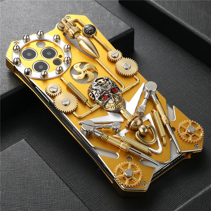 Premium Mechanisches Gaming-Design: Stoßfeste Metall-Handyhülle mit Zahnrad, Ständer und MagSafe | Aluminium-Kühlung, Schädel-Kompass-Abdeckung für Apple iPhone 16/15/14/13/12 Pro Max, Pro, Plus, e & Mini | MagSafe Case, Rundumschutz & Kameralinsenschutz