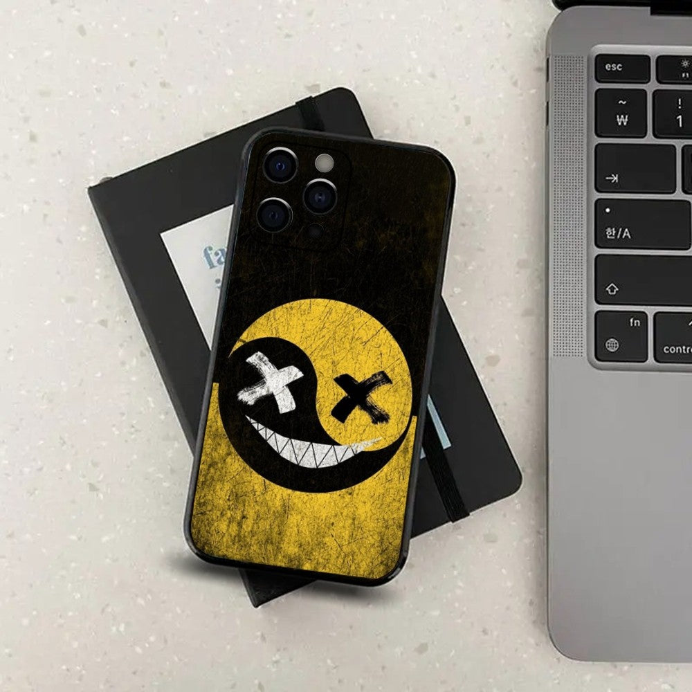 Premium Robuste Teufel Bad Boy Design iPhone Hülle | MagSafe-Case mit Rundumschutz & Kameralinsenschutz für Apple iPhone 16/15/14/13/12 Pro Max, Pro, Plus, e & Mini Cover | Stoßfeste Handyhülle mit Panzertasche & Stoßstangenabdeckung