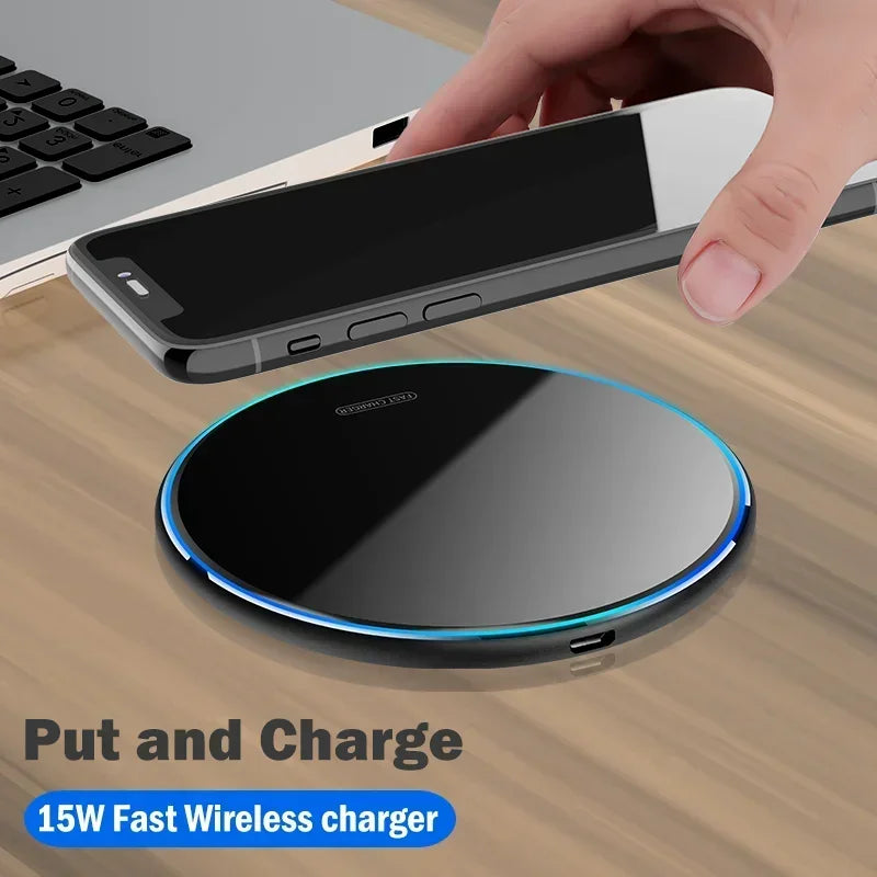 Kabelloses Ladegerät Pad 30 W Schnellladung für Smartphones, Apple iPhone, Samsung, iOS & Android AirPods Pro | Premium-Ladegerät für Smartphone